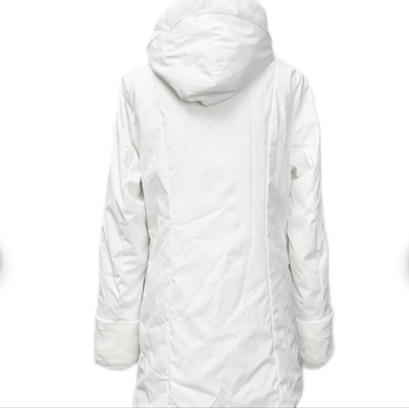 White Glamorous Womens Fur Versatile Reversible Rain Coat  Button Jacket EUC - Picture 7 of 12